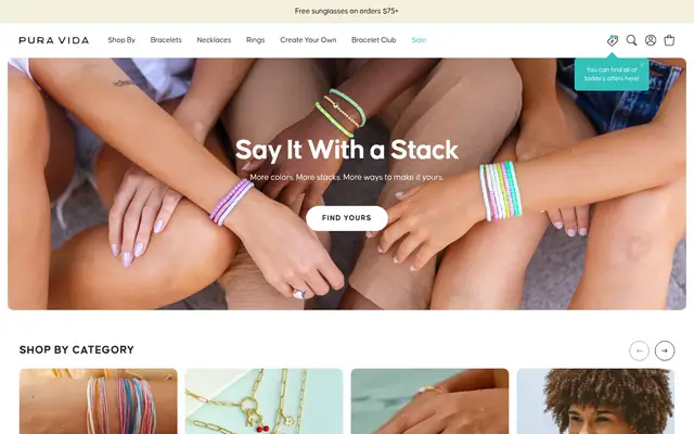 Pura Vida Jewelry Shopify homepage screenshot